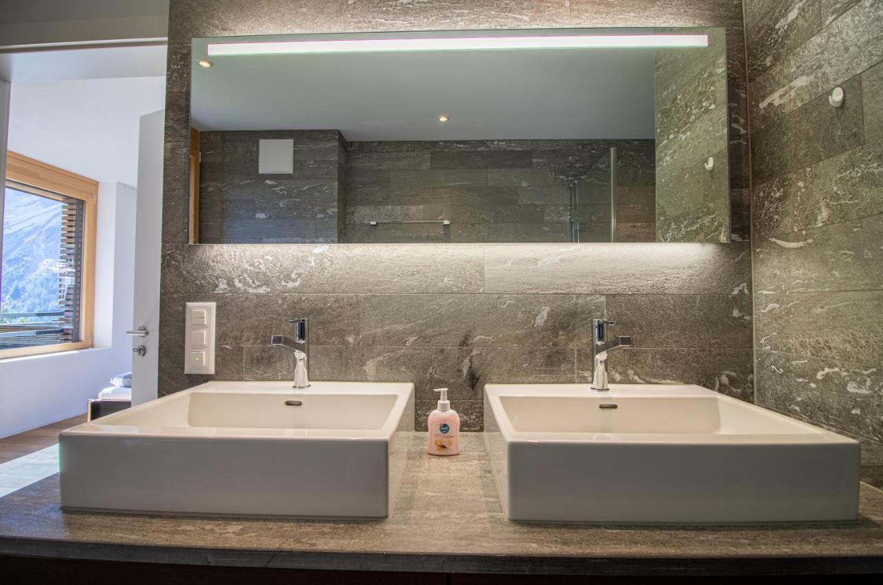 Salis 06 By Arosa Holiday ภายนอก รูปภาพ